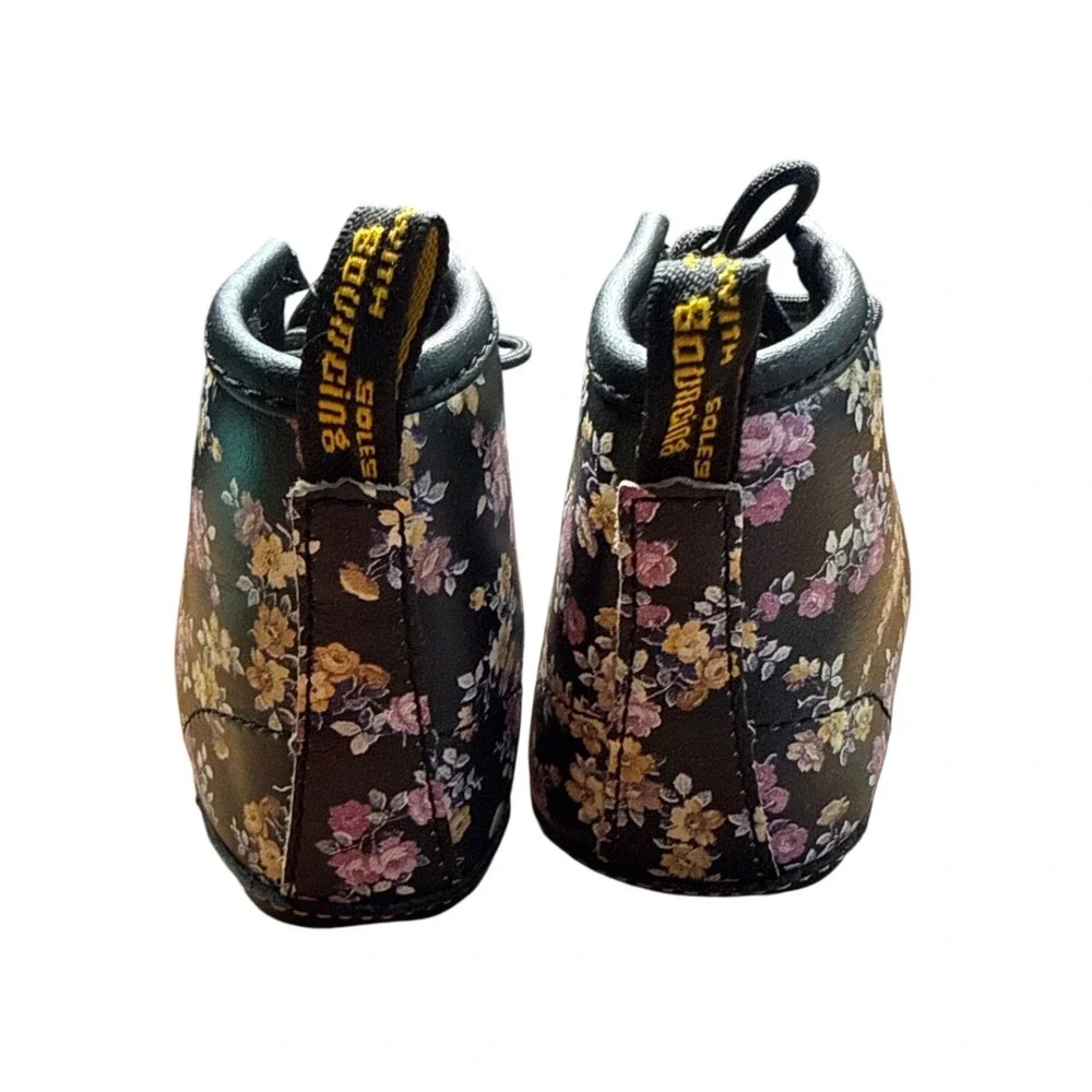 Dr Martens‎ Toddler Floral Boots Size 4 US 19 EU Black Lace Up Combat Boots